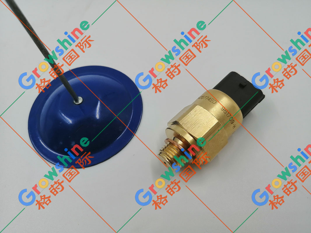 沃尔沃发动机机油压力传感器21291011，VOE21291011
