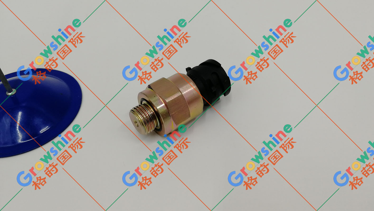 沃尔沃发动机配件D12，D16机油压力传感器21202753