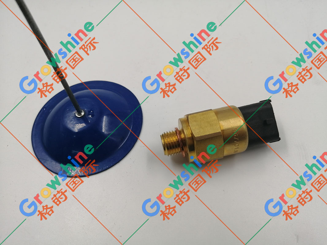 沃尔沃挖掘机EC200B，D6E机油压力传感器21291011，04215774