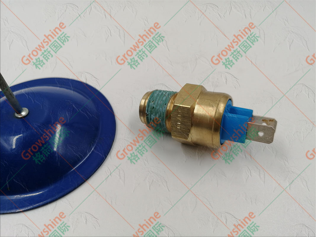 格莳国际供应帕金斯水温传感器2848A121