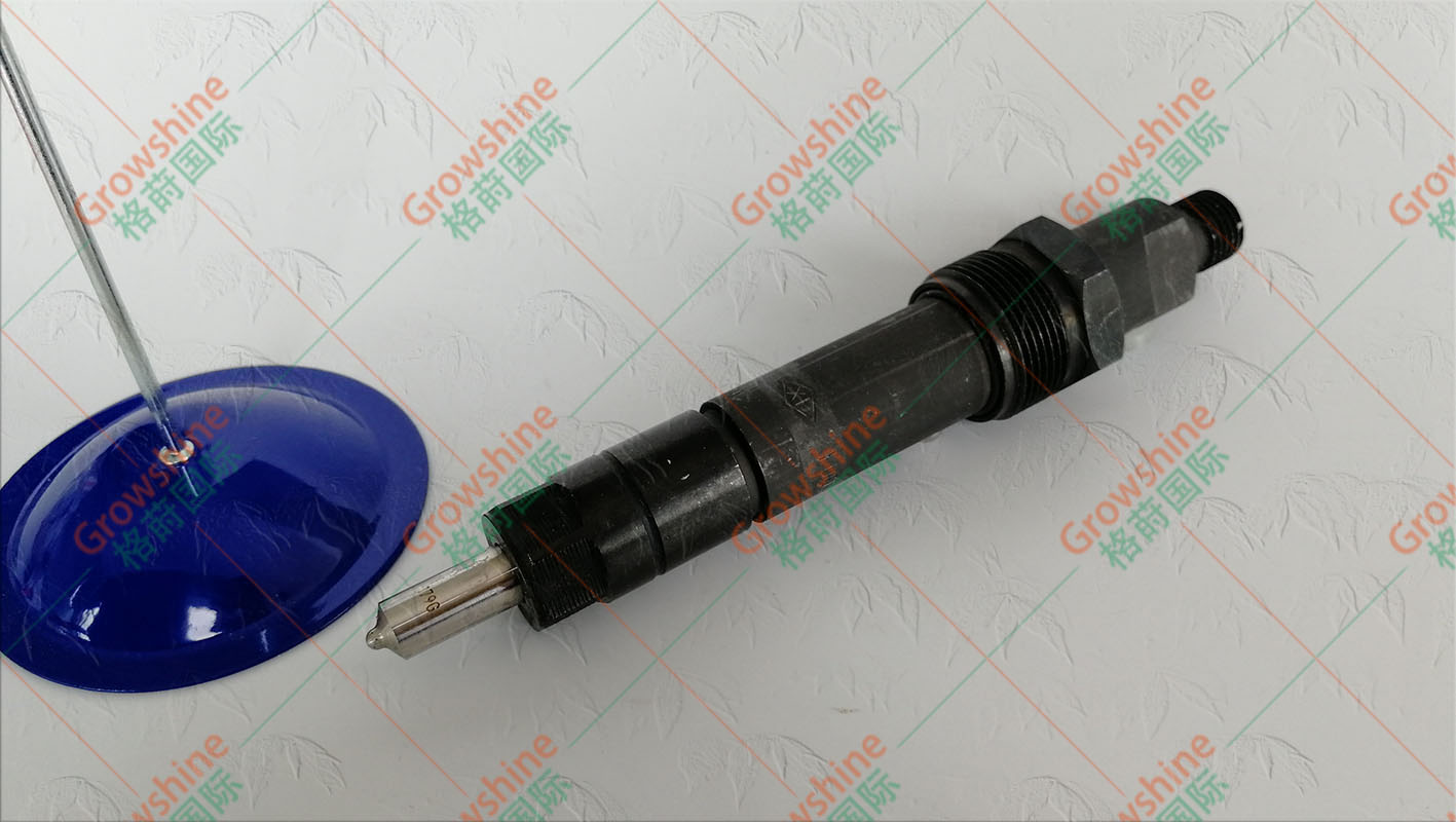 斗山DX225-9喷油器总成65.10101-7088