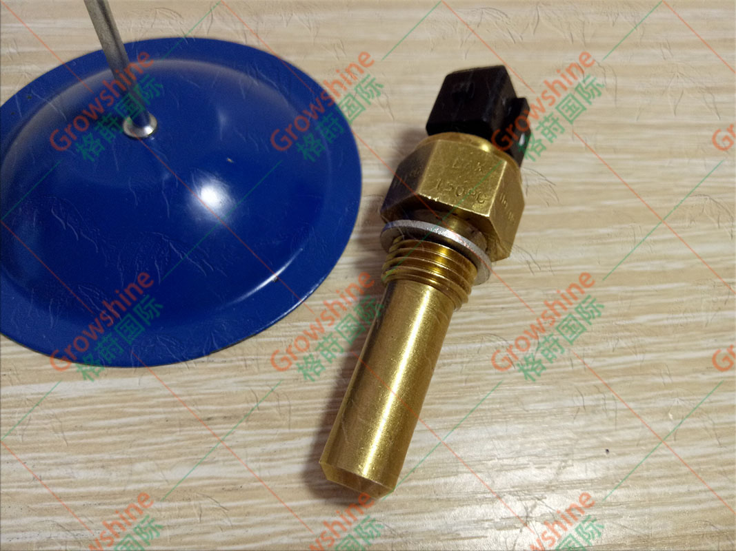 道依茨发动机配件BF6M1013水温传感器02112702、01182702