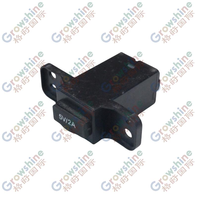 Wholesale Price Auto Spare Parts USB Socket 23558477 for Chevrolet Captiva Baojun 530 USB Socket
