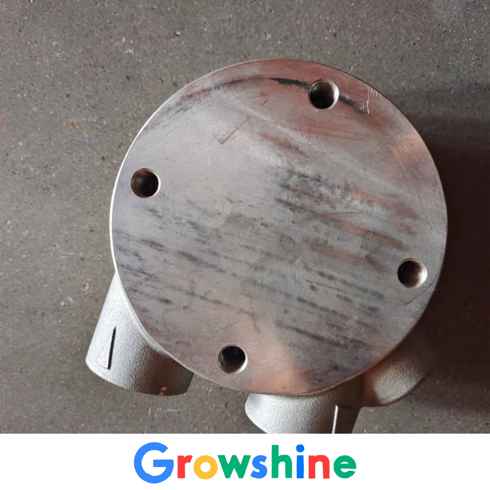 Chongkang NT855 machine filter seat 3419151 Liugong bulldozer oil filter seat