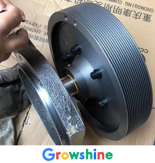 Cummins K19 fan hub 3002222