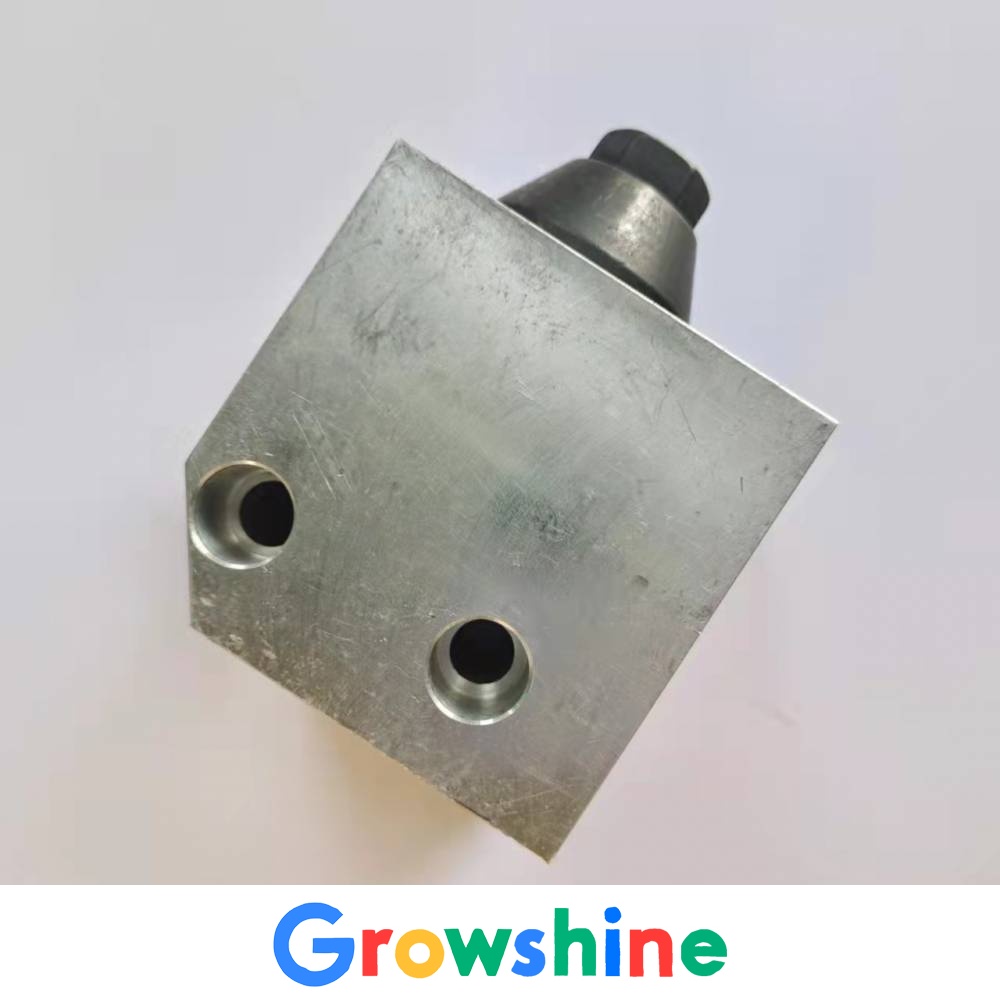 Re-launch NT855 fuel pump valve block 3818133 Liugong bulldozer engine oil pump