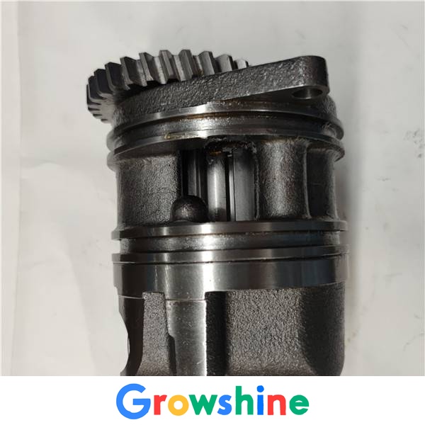 Cummins K19 engine oil pump 3047549 Chongkang generator set lubricating oil pump
