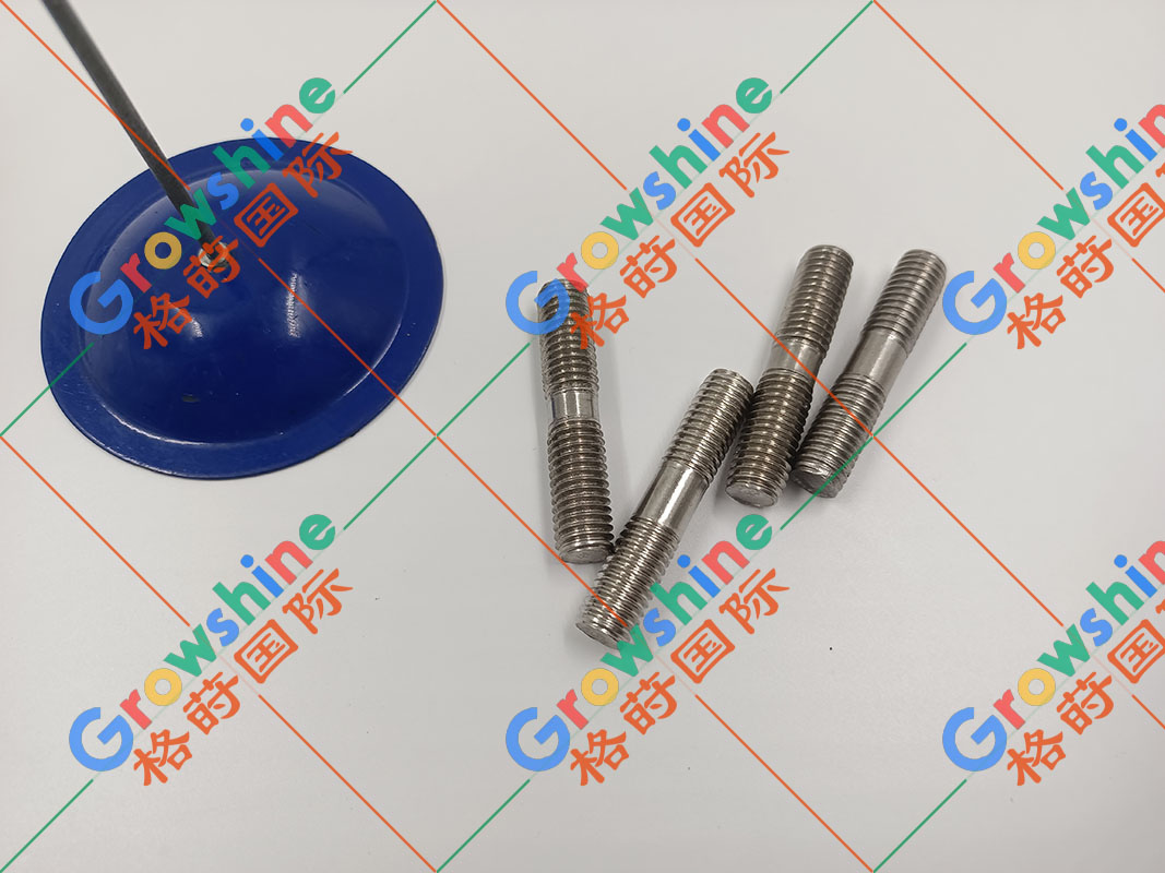 五十铃发动机6BG1排气支管螺丝