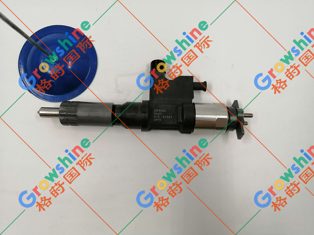 五十铃发动机6HK1喷油器8982806971，8-98280697-1，295050-0641
