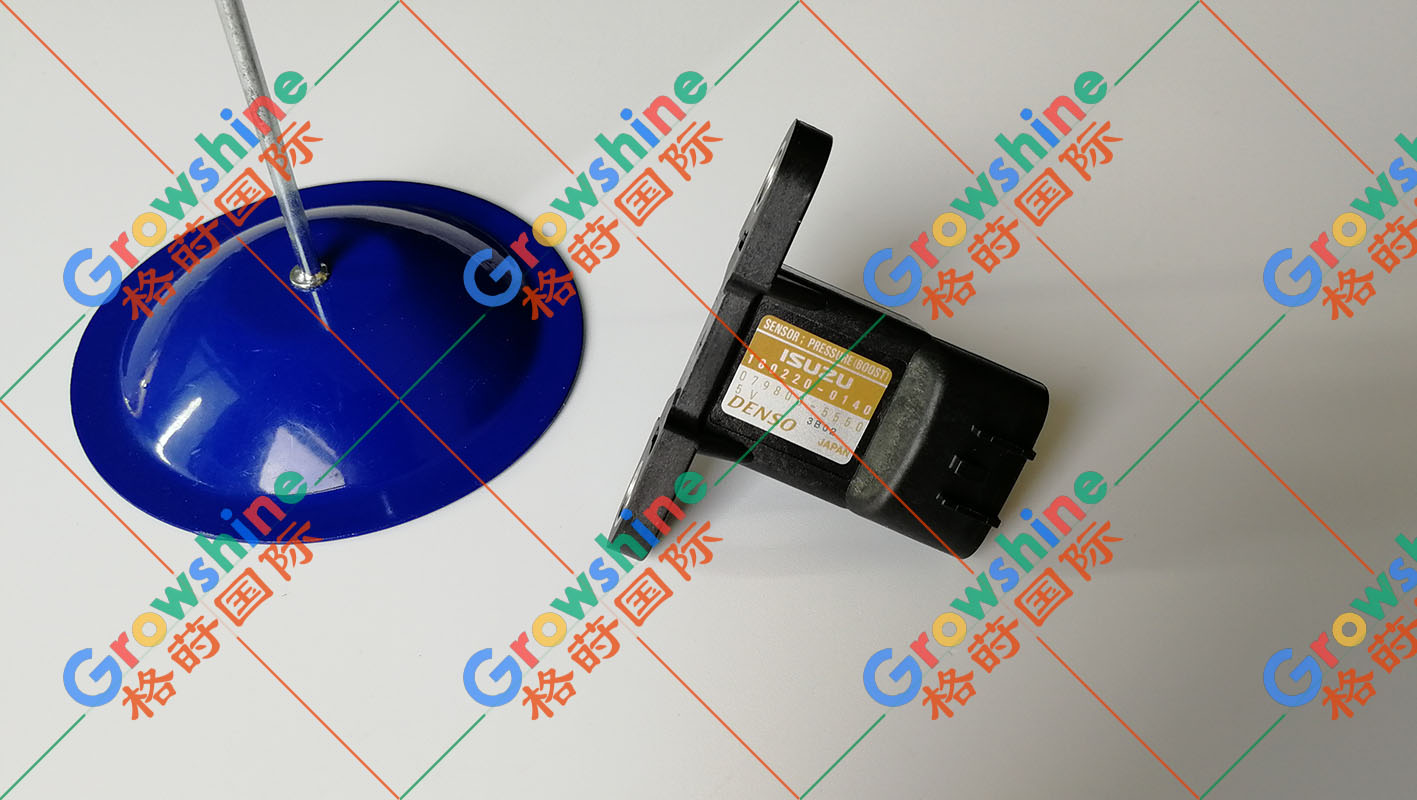 五十铃电喷发动机增压压力传感器1-80220014-0，079800-5550