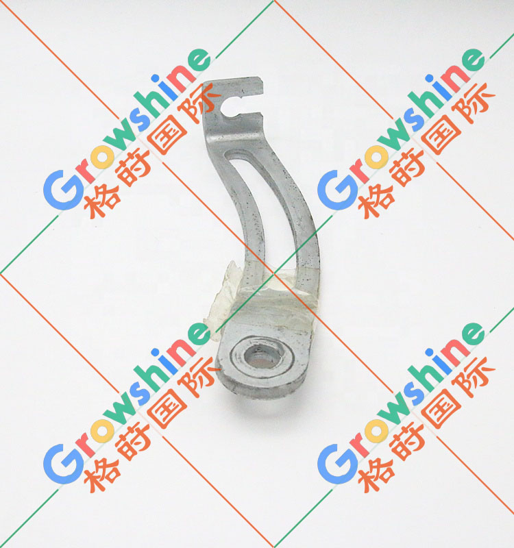 五十铃6BG1，6BB1，6BD1发电机调整支架1136741181，1-13674118-1