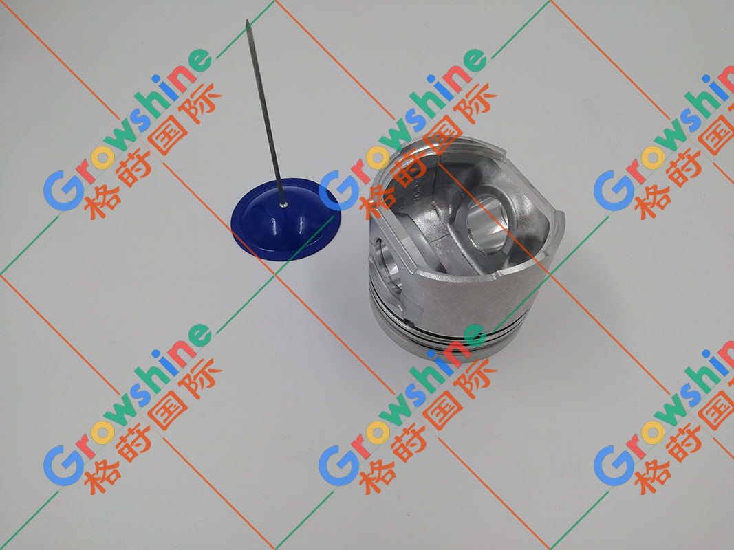 小松电喷挖掘机PC130-8，4D95活塞6271-31-2110