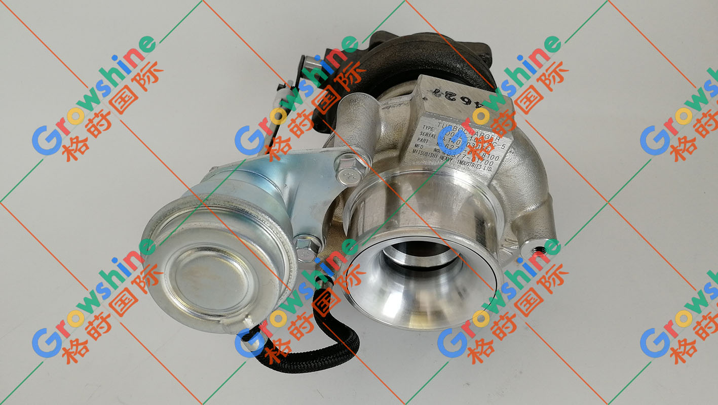 Growshine 格莳国际 原装小松 KOMATSU 挖掘机 PC130-8 增压器                零件号: 6271-81-8100, 6271818100, 49377-01700, 4937701700