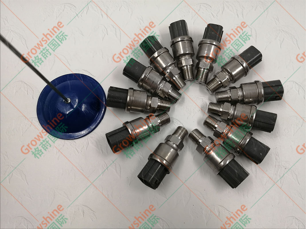 Growshine供应高质量压力传感器KM1517A和KM15-17A | 工程机械配件专家