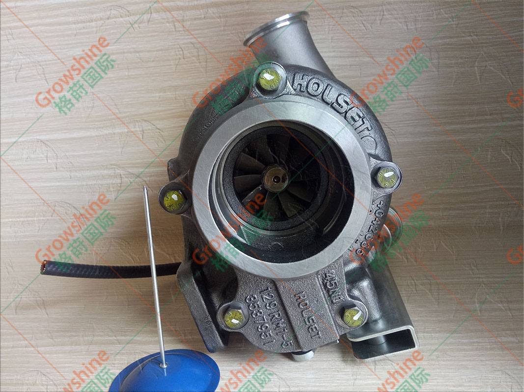 Growshine 国际供应 小松 KOMATSU PC350-8 挖掘机增压器 零件号：4049949，3740672，4049950