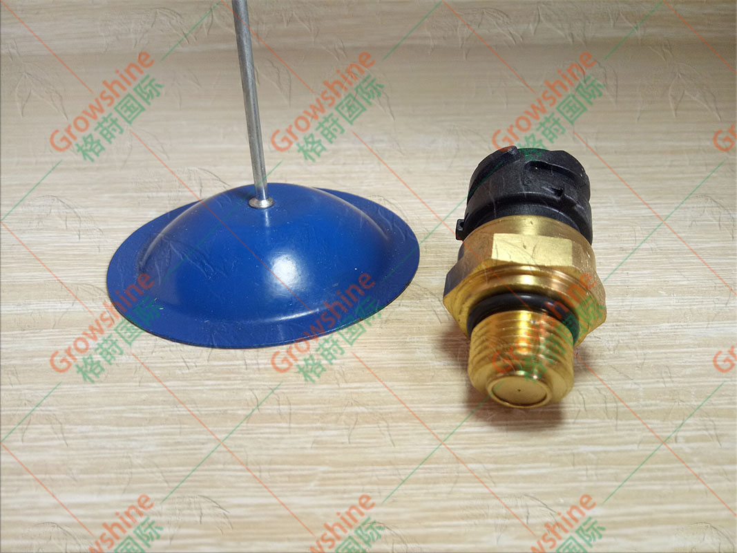 Growshine高品质沃尔沃VOLVO D12D发动机 机油压力传感器 21302639
