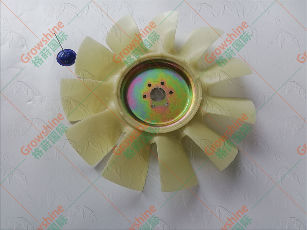 Growshine 格莳国际: 优质加藤HD1430-3 HD14303挖机6D16发动机11片风扇叶